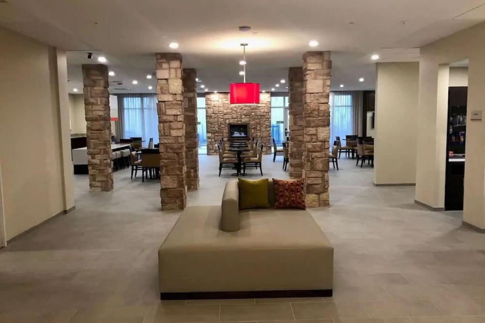 Hawthorn Extended Stay by Wyndham Monahans